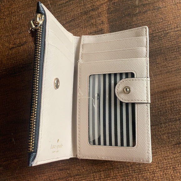 Kate spade Mickey wallet - Picture 2 of 4